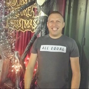 Meet your Posher, Don